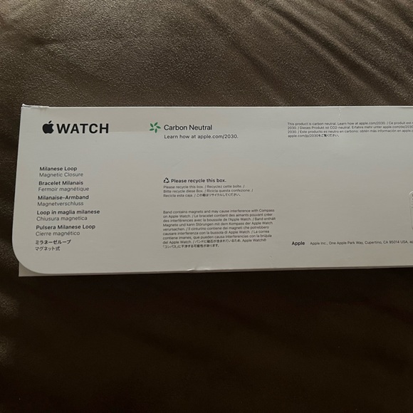 Apple Watch Milanese Loop Band - Picture 2 of 4